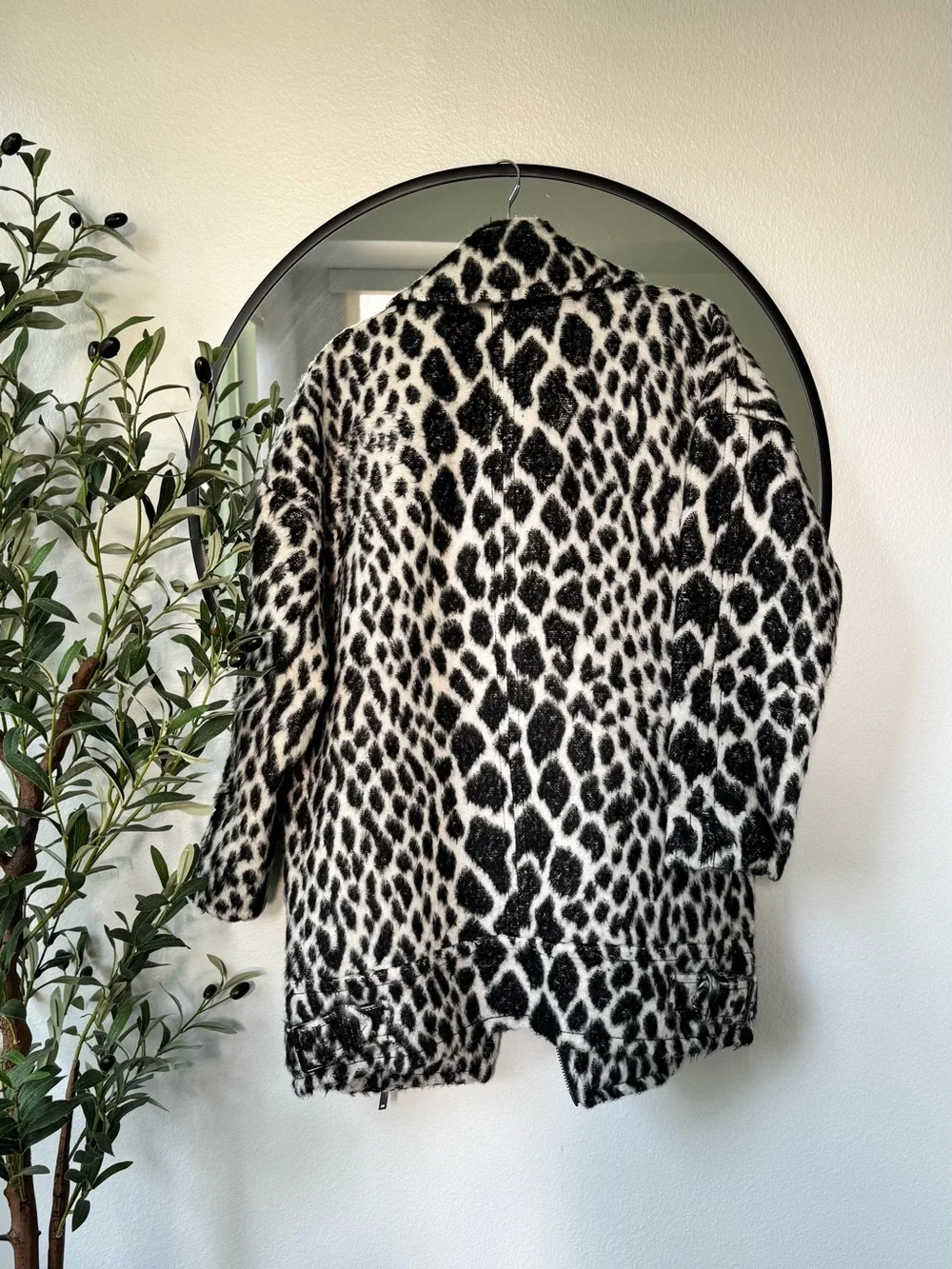 Banana Republic Black & White Leopard Print Wool Blend Coat, Women’s S